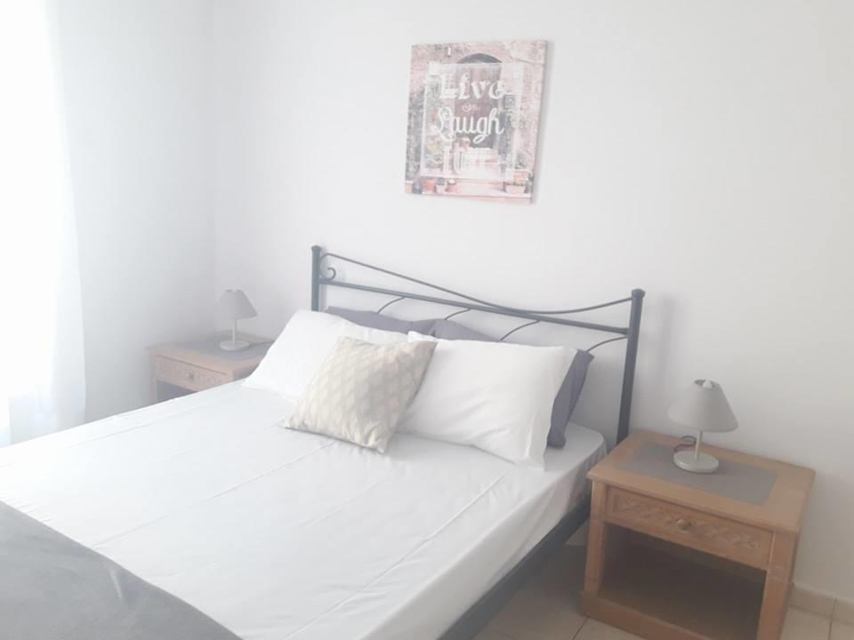 Beautiful Center Flat * Rhodes City